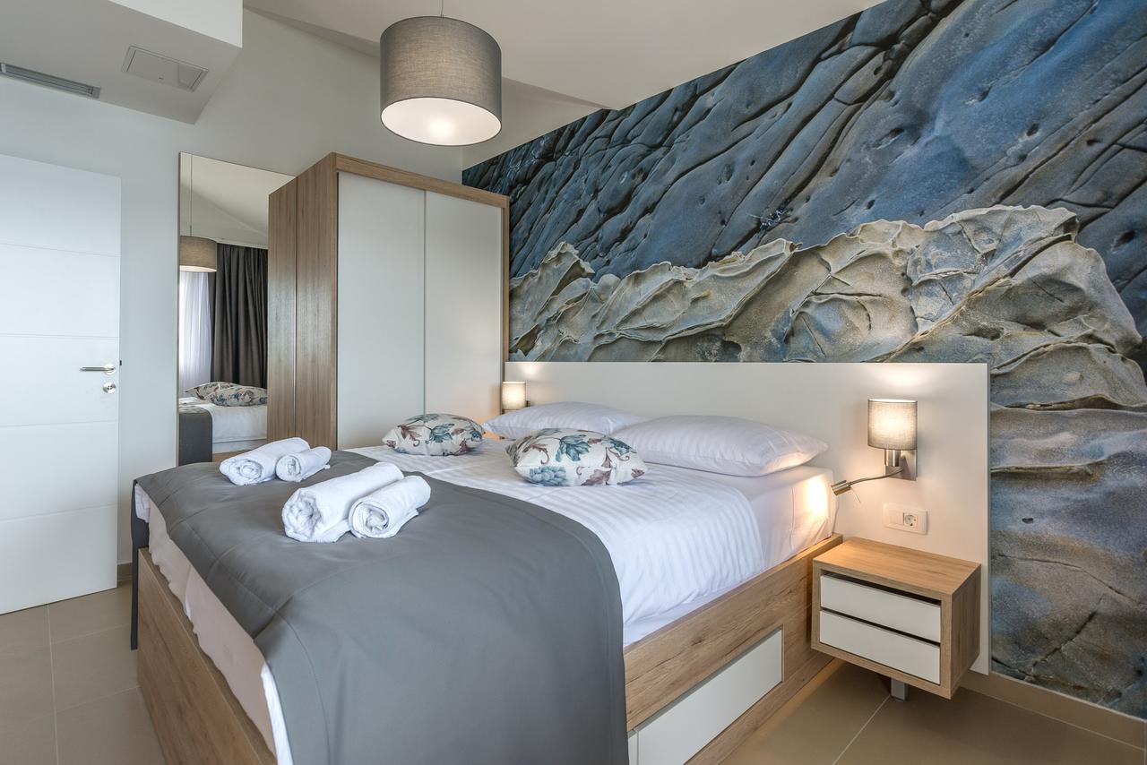 Apartments Vila 4M ราชานาส ภายนอก รูปภาพ