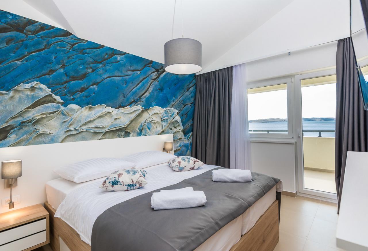 Apartments Vila 4M ราชานาส ภายนอก รูปภาพ