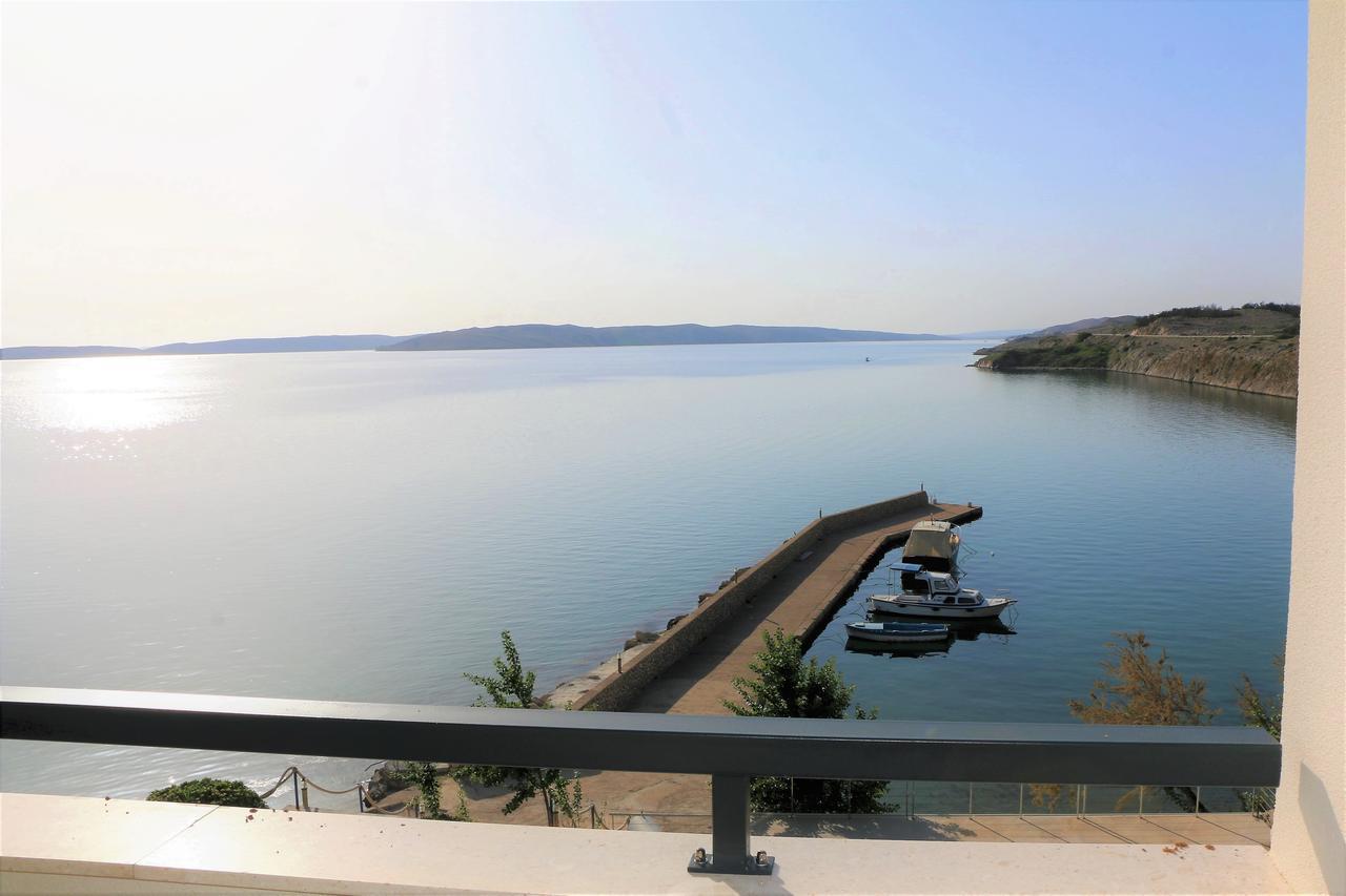 Apartments Vila 4M ราชานาส ภายนอก รูปภาพ